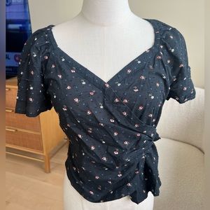Madewell Ruffle-Sleeve Wrap Top in Spring Floral size XS